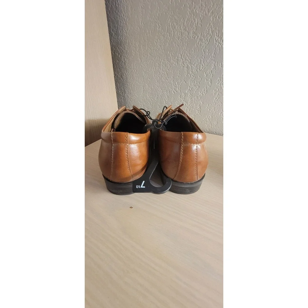 M GE Tommy‎ Dress Oxford Memory Foam Brown Size 7 1/2